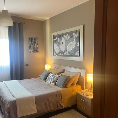 דירות פונטה גלריה Charme & Relax - Fiera Di Roma - Fiumicino Airport מראה חיצוני תמונה