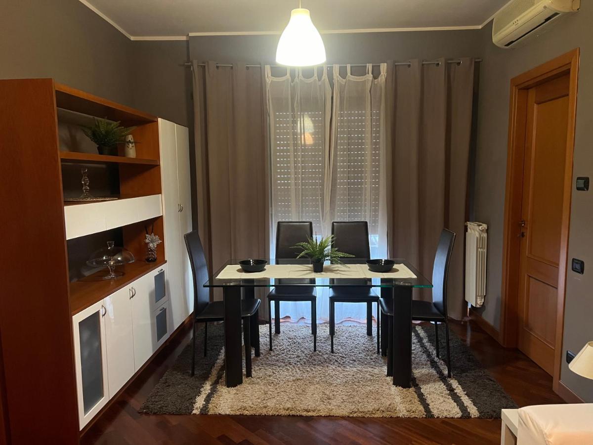 דירות פונטה גלריה Charme & Relax - Fiera Di Roma - Fiumicino Airport מראה חיצוני תמונה